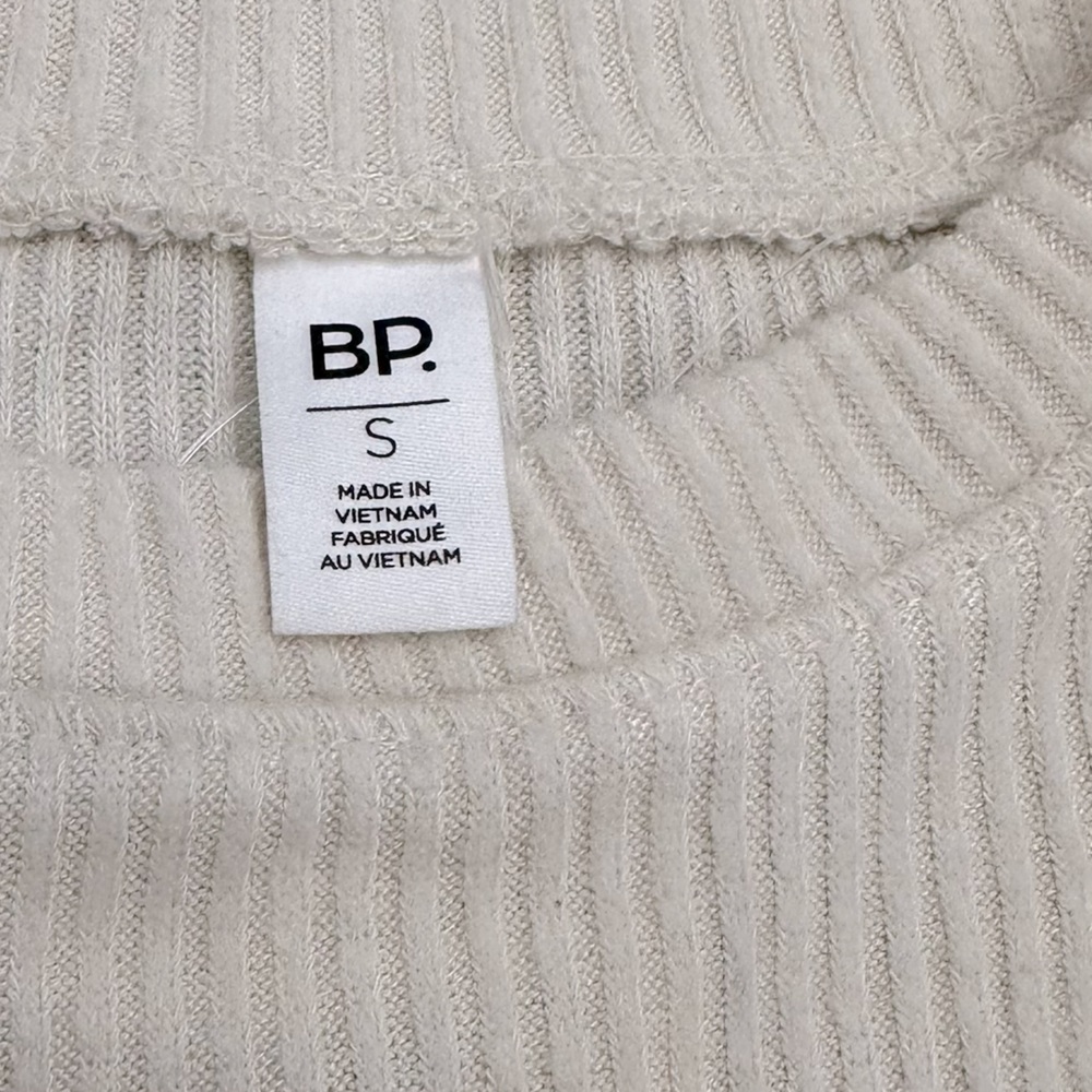 BP Puff Long Sleeve Ribbed Top - Picture 4 of 7